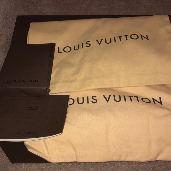 Louis Vuitton Men’s sneakers - Picture 7 of 8